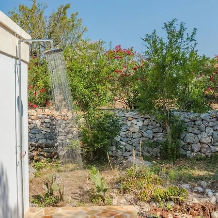 Casa Tina Con Piscina * 圣维托诺曼