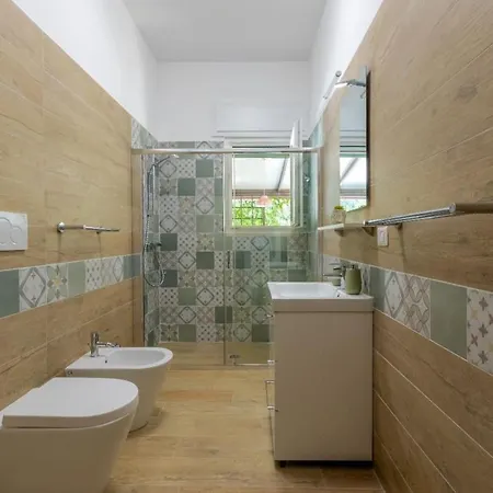 Casa Tina Con Piscina Holiday home *